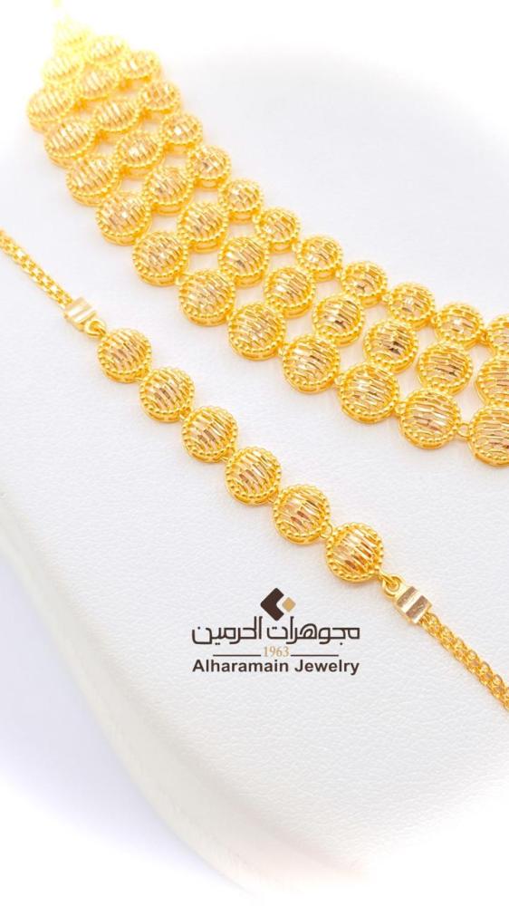 طقم ذهب عيار 21