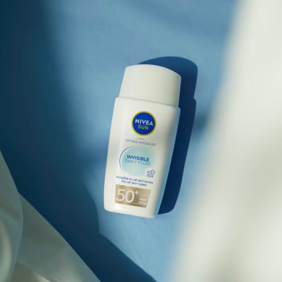 نيفيا واقي شمس سائل يومي غير مرئي 50 مل NIVEA