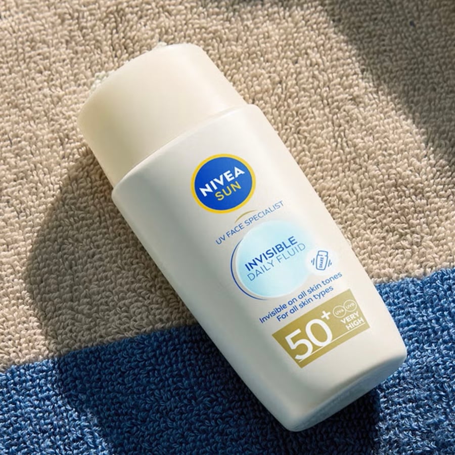 نيفيا واقي شمس سائل يومي غير مرئي 50 مل NIVEA