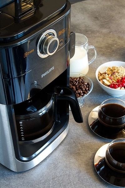 Coffee maker with grinder 00/PHILIPS HD7762