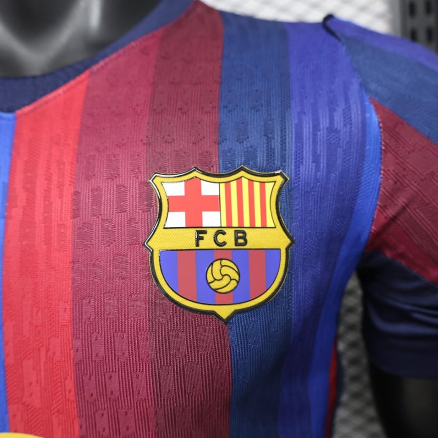 تيشرت برشلونه (2027) الاساسي