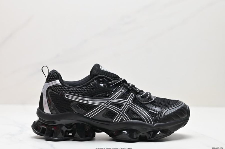 ASICS Gel-Kayano
