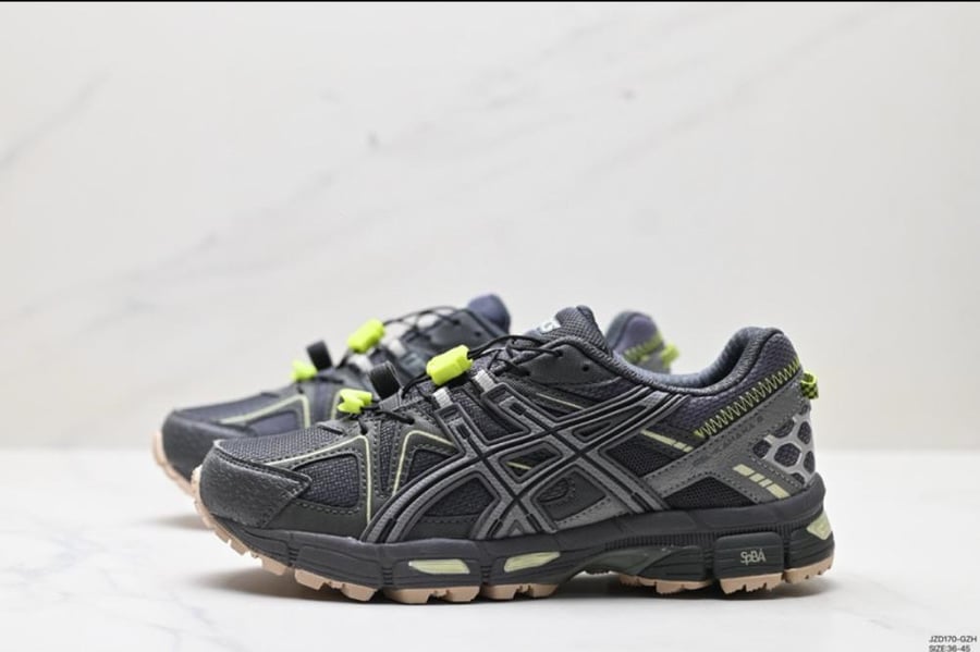 ASICS Gel-Kayano