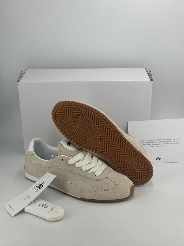Alo Sunset Beige