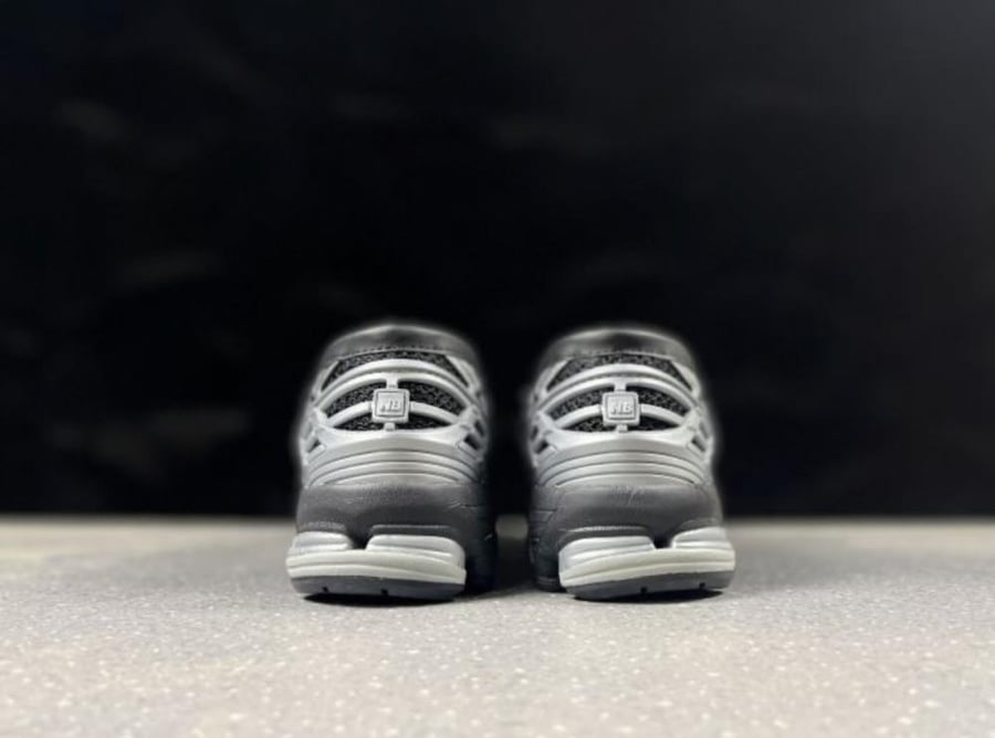 New Balance 1906L