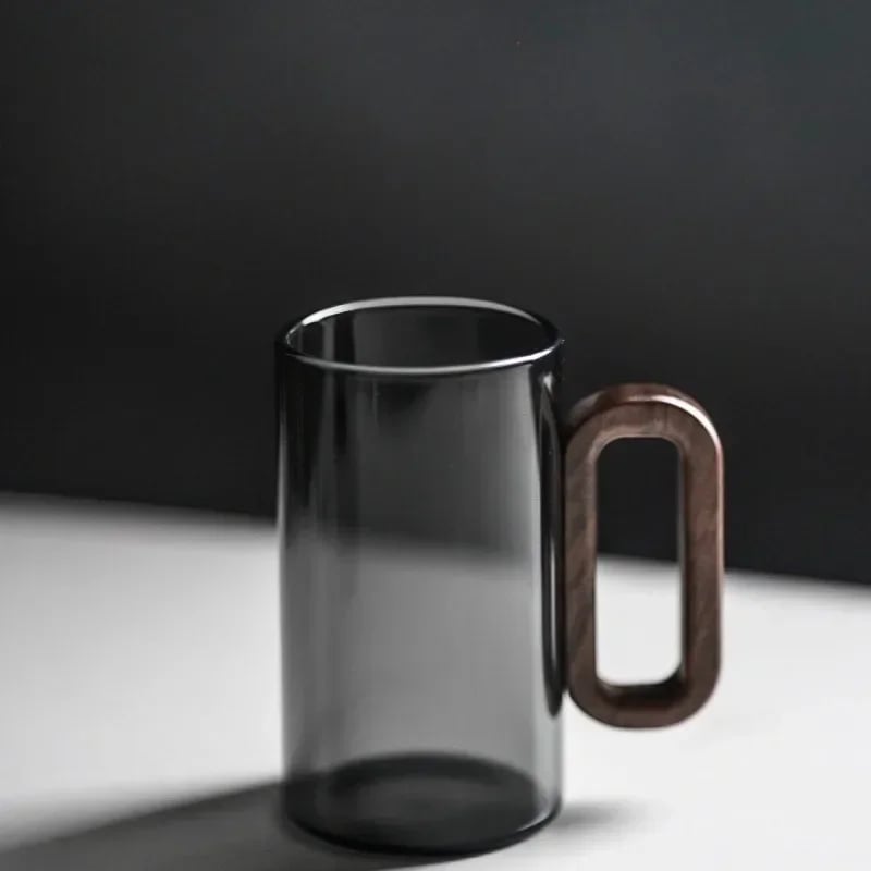 كوب شاي زجاجي 360ML بمقبض خشبي