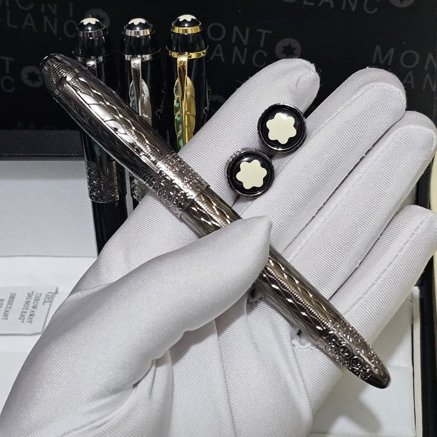 قلم و كبك مونت بلانك (Montblanc) الفاخر - إصدار الريشة بتصميم منقوش