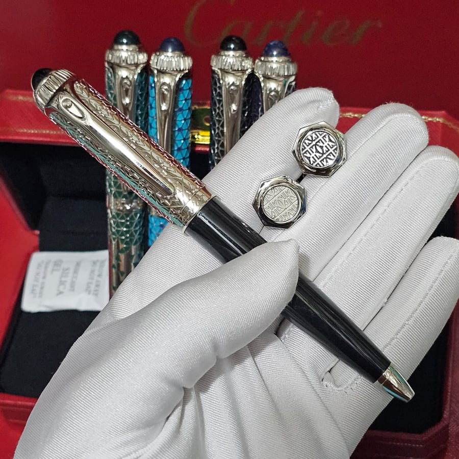 (قلم وكبك كارتير باشا الفاخر (Cartier Pasha Pen & Cufflinks Set))