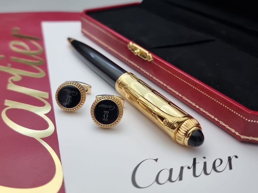 ((قلم وكبك كارتير باشا الفاخر (Cartier Pasha Pen & Cufflinks Set)))