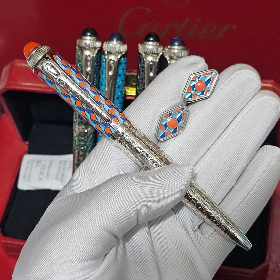 قلم وكبك كارتير باشا الفاخر (Cartier Pasha Pen & Cufflinks Set)