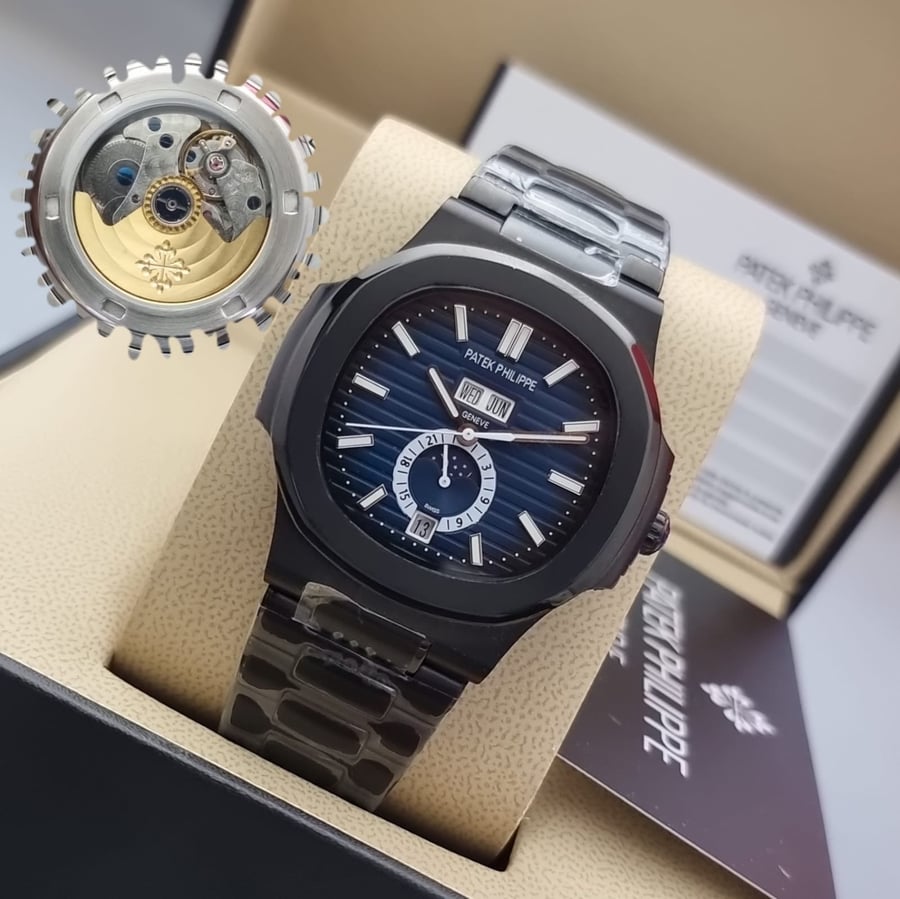 ساعة باتيك فيليب نوتيلوس (Patek Philippe Nautilus)