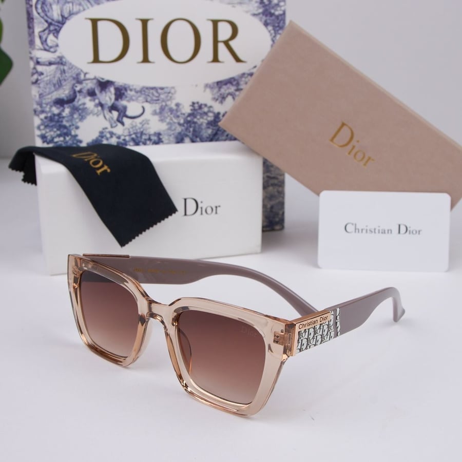 نظارة شمسية ديور (Dior) - فخامة التصميم الإيطالي