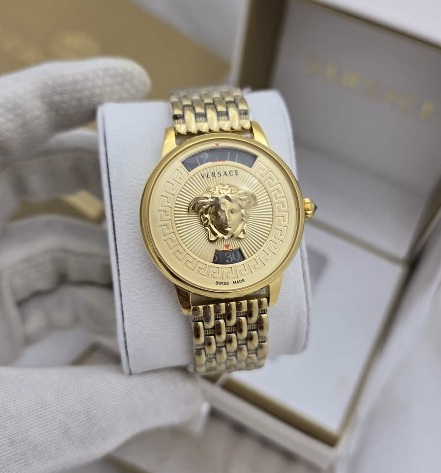 ساعة فيرساتشي (Versace) ميديوسا