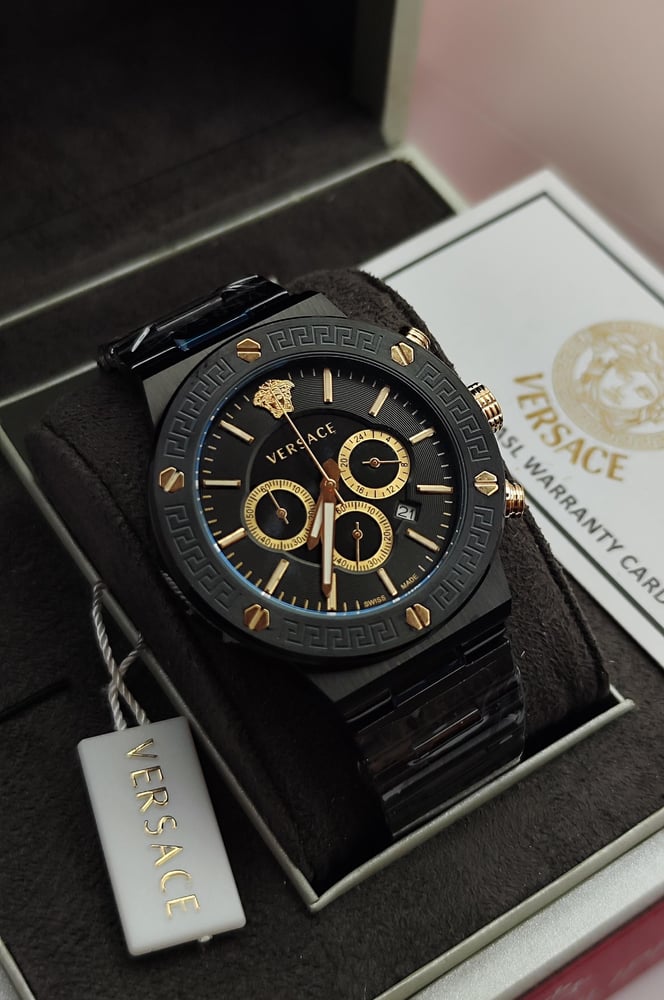ساعة فرزاتشي كرونوغراف (Versace Chronograph)