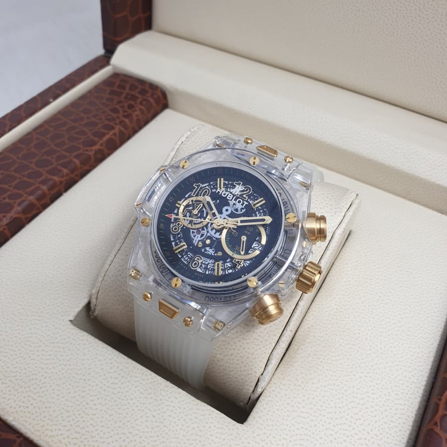 ساعة هوبلو بيغ بانغ يونيكو سفاير (Hublot Big Bang Unico Sapphire)