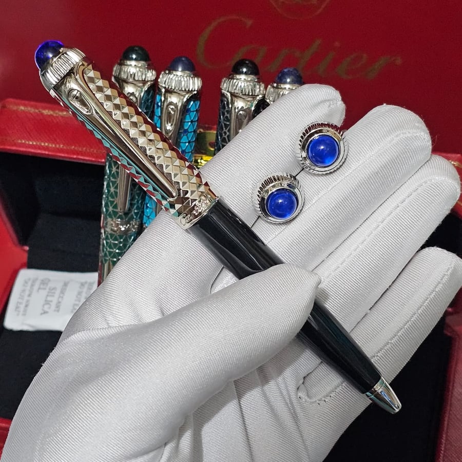 قلم وكبك كارتير باشا الفاخر (Cartier Pasha Pen & Cufflinks Set)