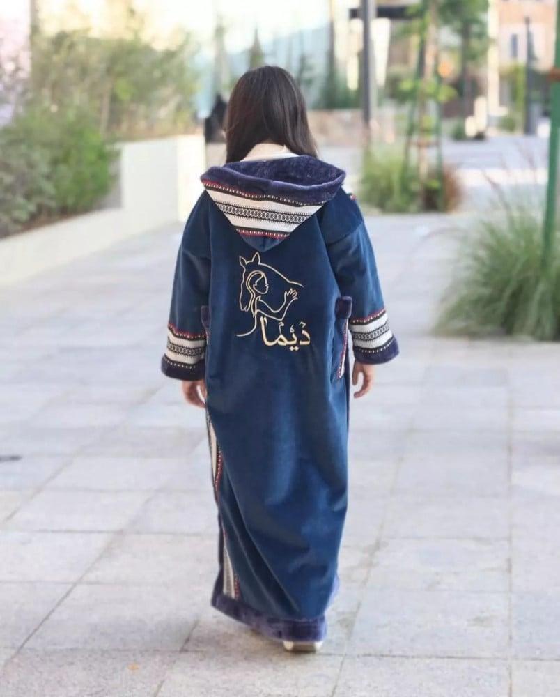 فروات شتويه بنقش السدو المميز