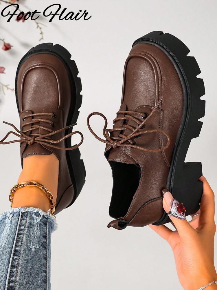 أحذية Foot Flair للنساء باللون البني برباط وأصبع قدم مستدير كلاسيكية متعددة الاستخدامات، متوفرة بمقاسات 35-43