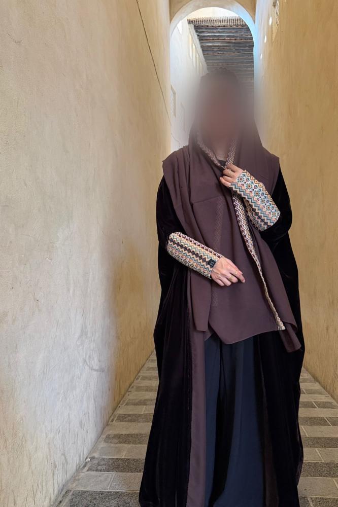 عباية رقم 144