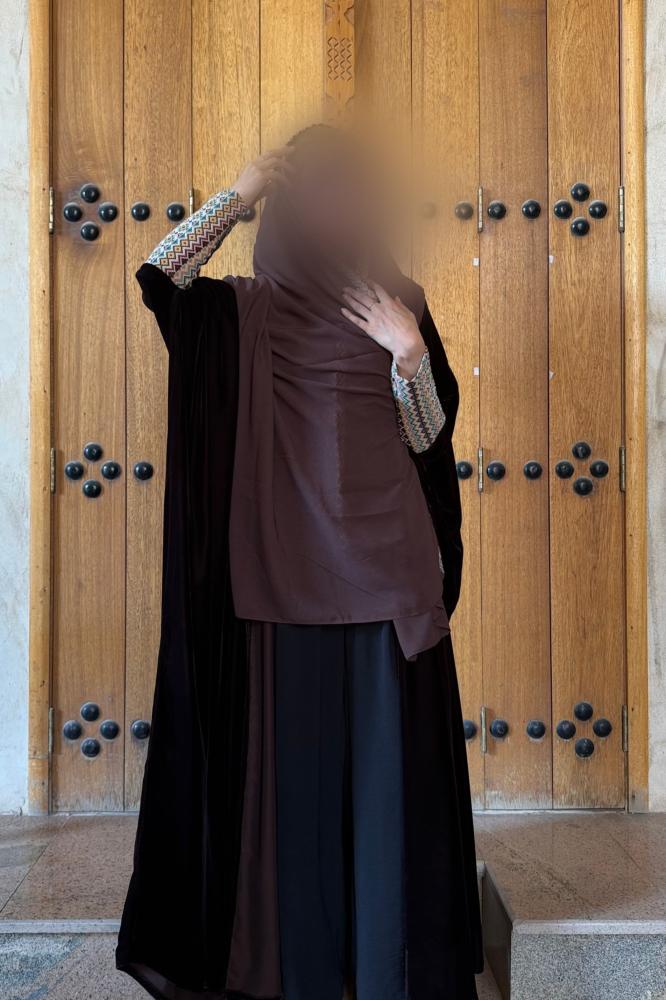 عباية رقم 144