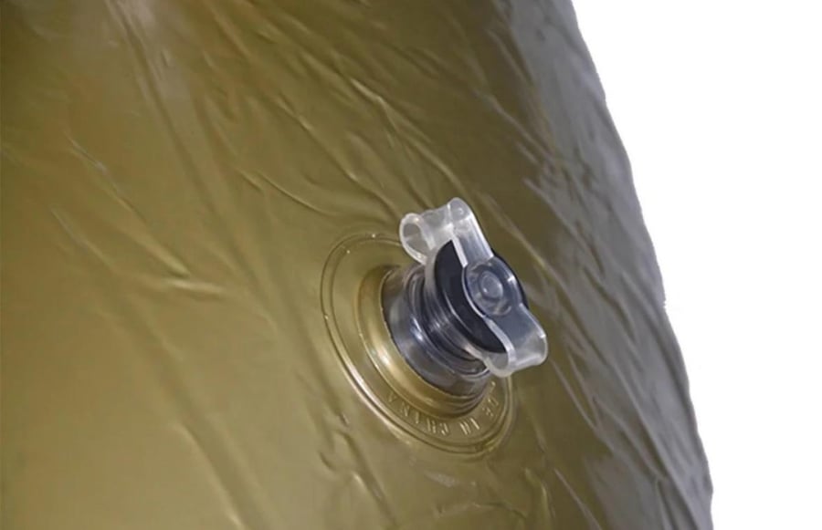 GOLDEN Flamingo Pool Float