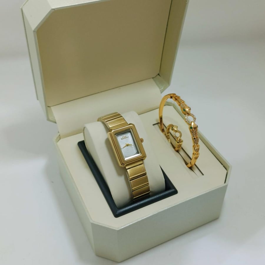 طقم نسائي ساعة مع اسوارة