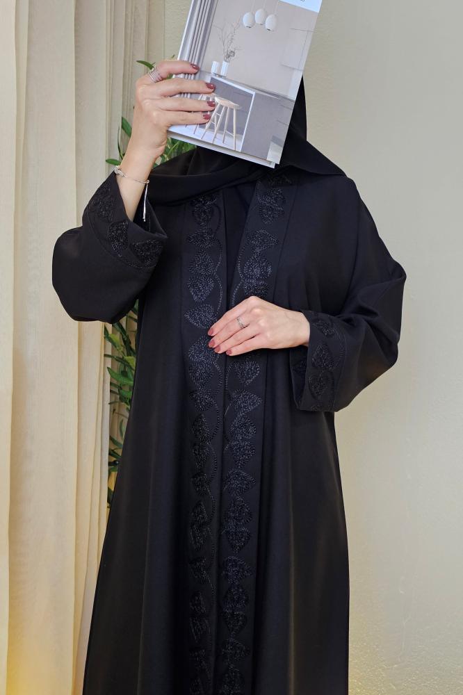 عباية كريب اسود