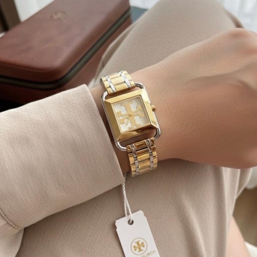 ساعة Tory Burch
