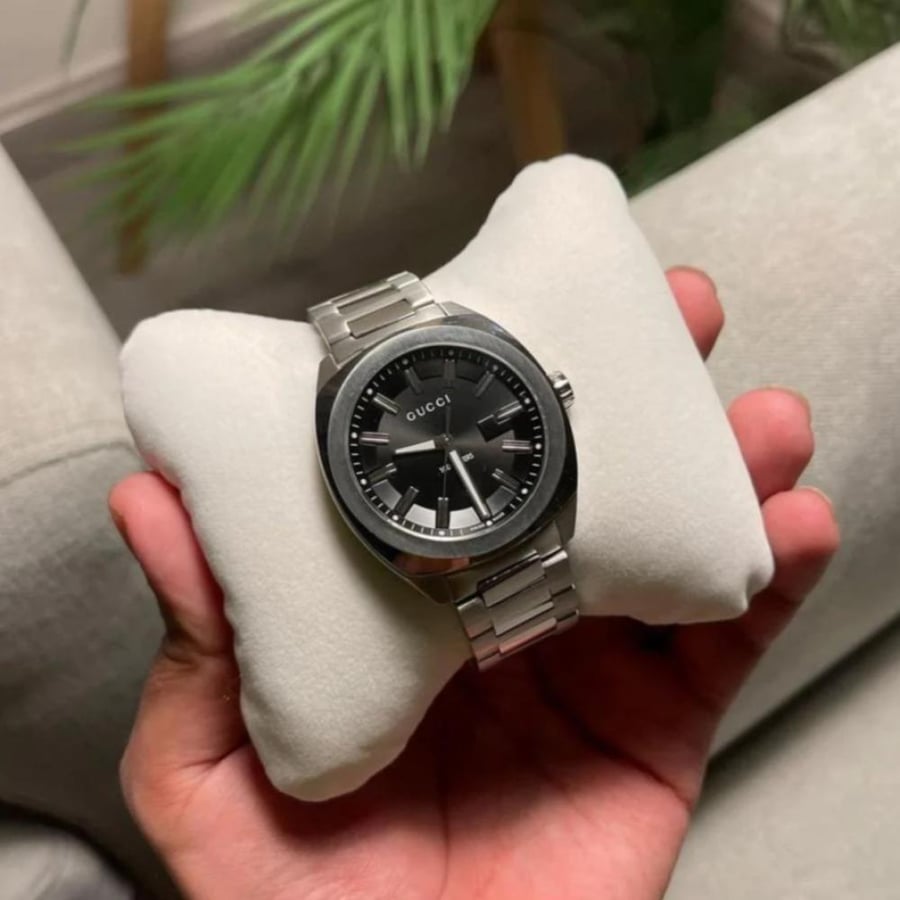 ساعة Gucci رجالية