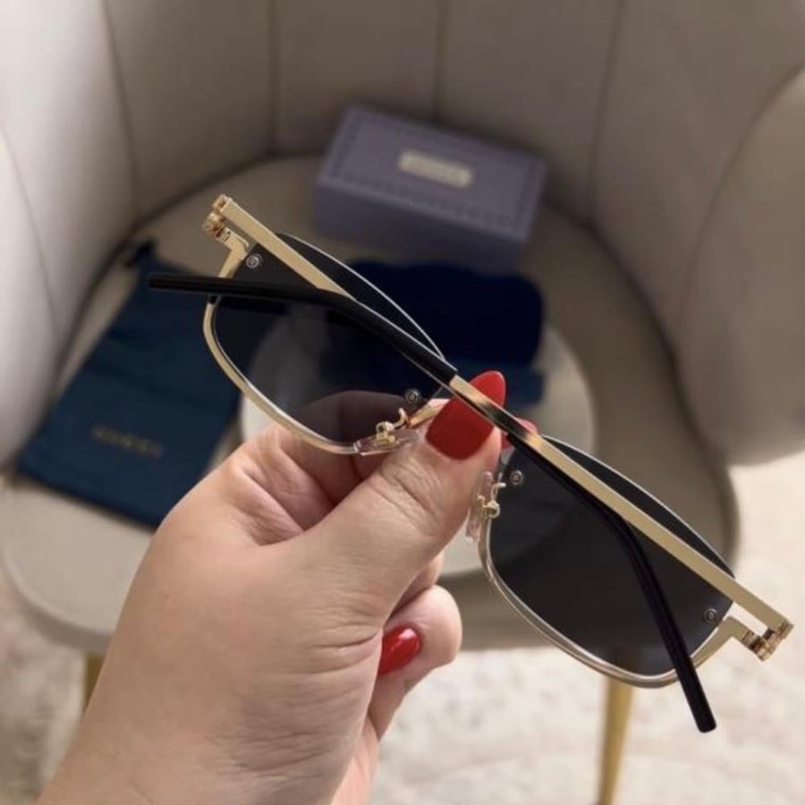 نظارة قوتشي نص إطار