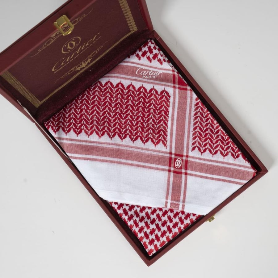 شماغ كارتير