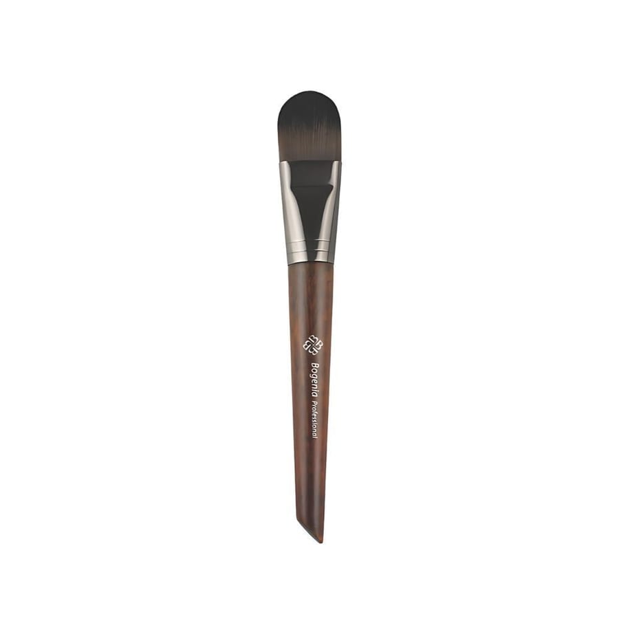 Professional brush for using foundation and creamy products 019 from Boginia