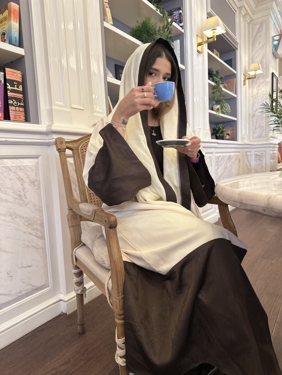 عباية شهد