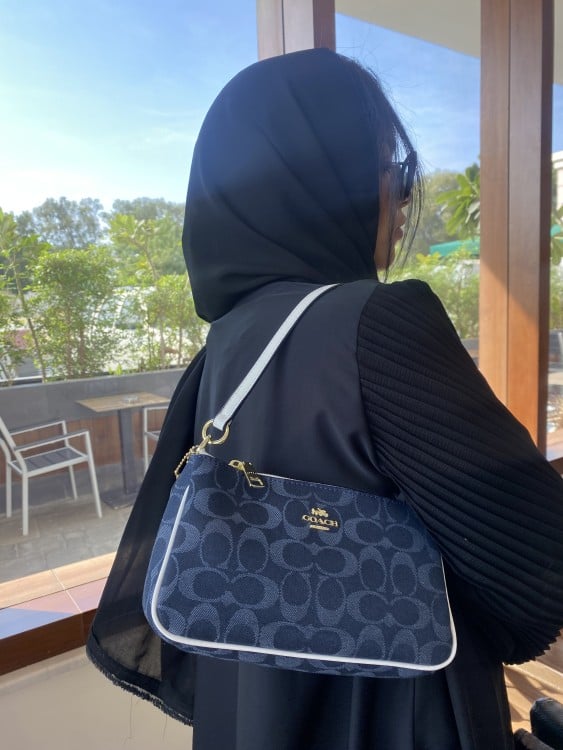 حقيبة كوتش