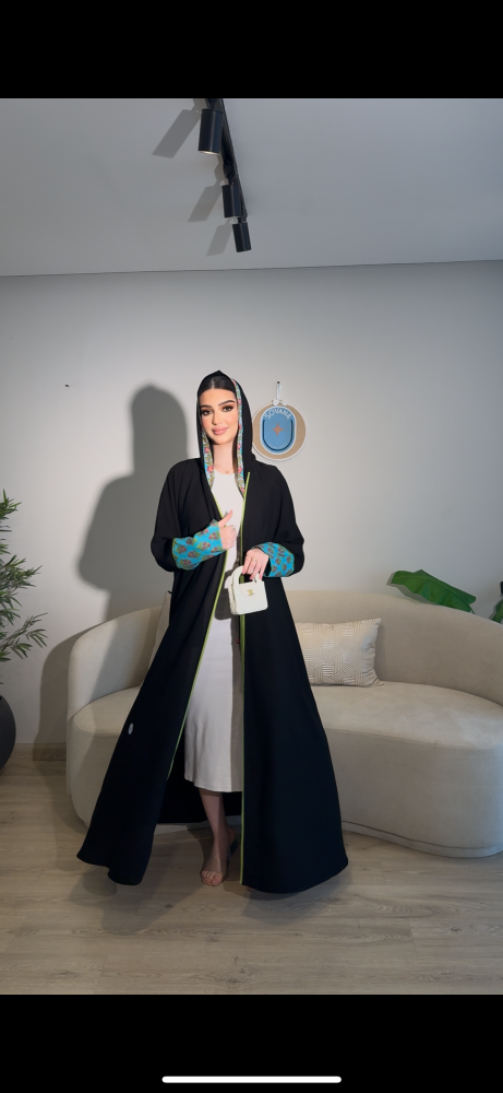 كريب ملكي اسود