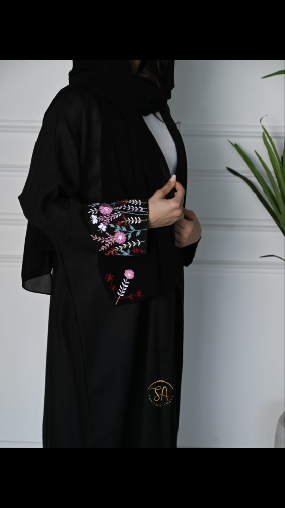 عباية لينن اسود