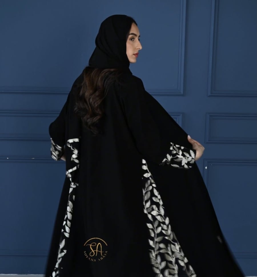 عبايه مشجره