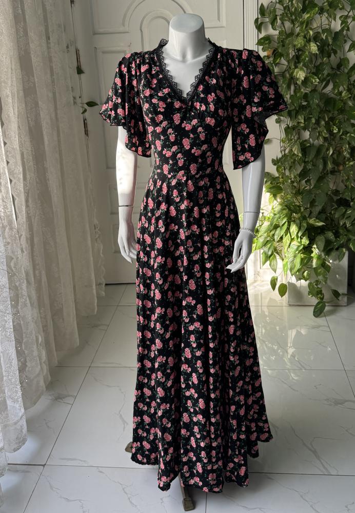 Black pink flowers