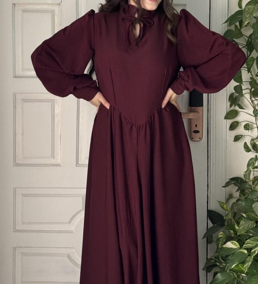Dark red dress