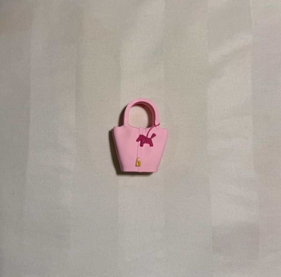 Hermès - Cherry Pink