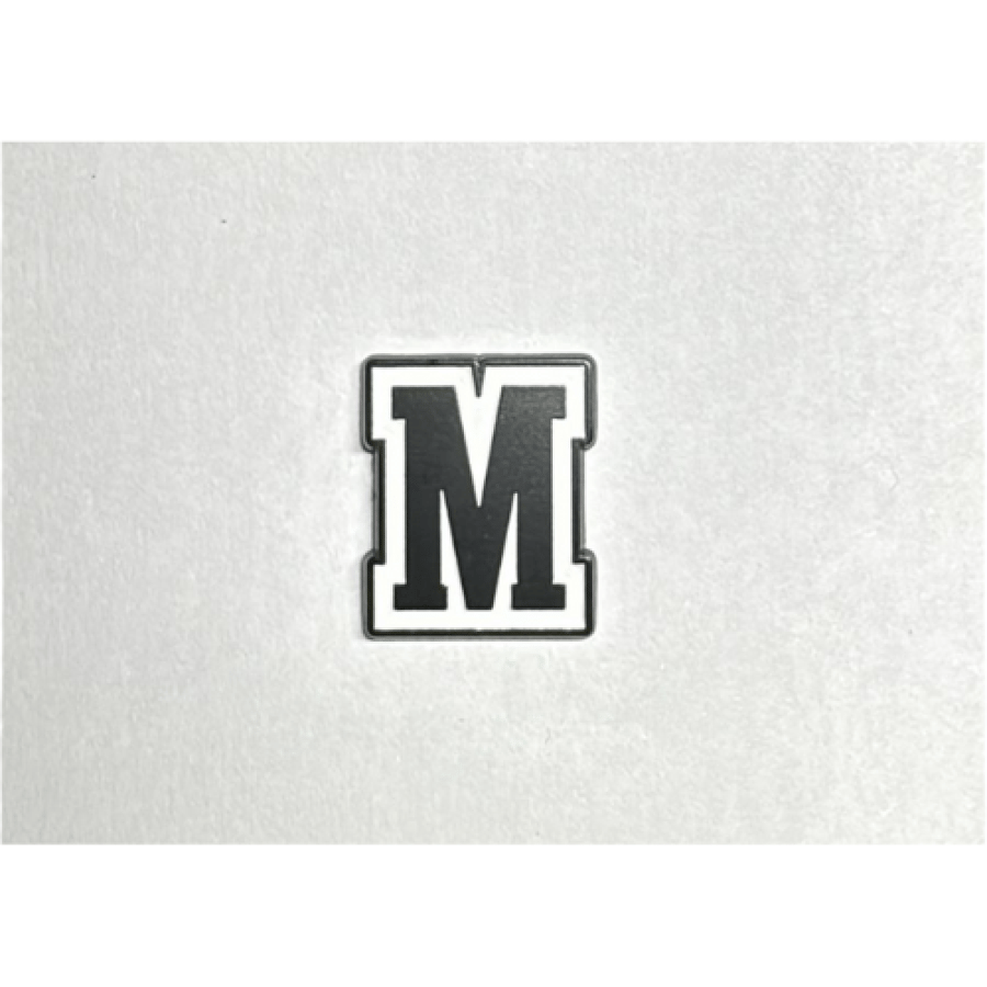 ملصق حديد حرف M