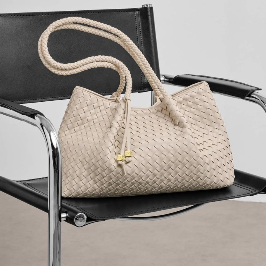 شنطة كاتي لوكستونNova/مقاس سمول-لون Oyster
