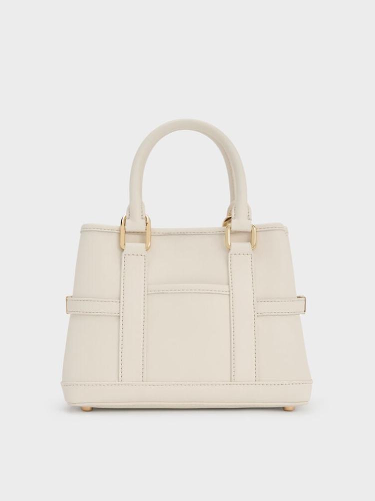 Charles and Keith bag / size Small