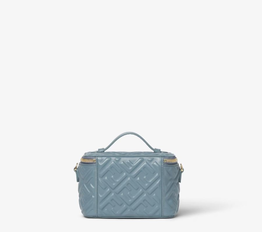 شنطة فندي fendi/فانيتي