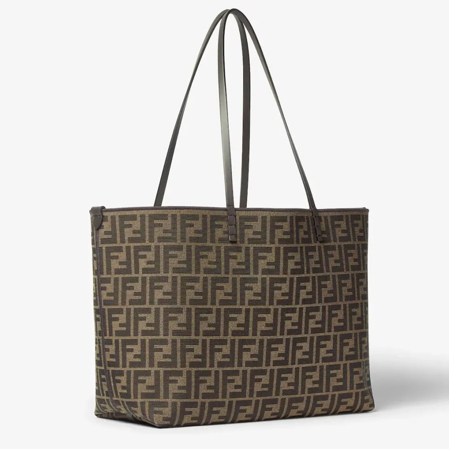شنطة فندي fendi/توت باق-مقاس مديم-دبل فيس