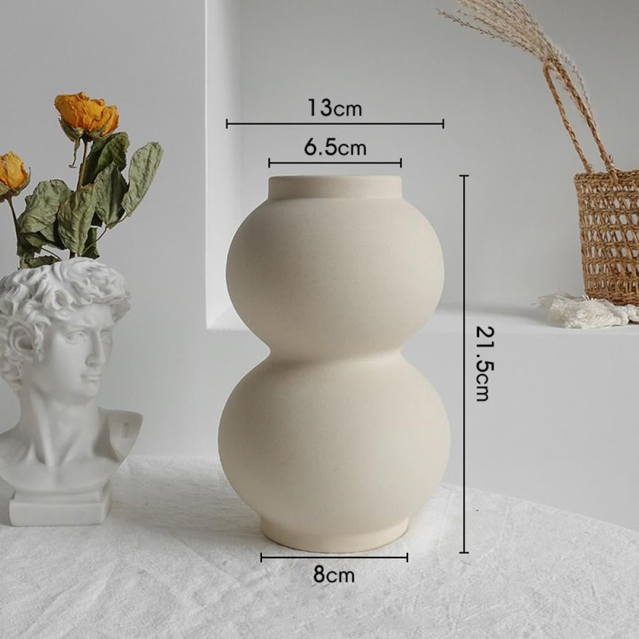 NOMA | Raw Ceramic Vase — مزهرية نوما الفخارية