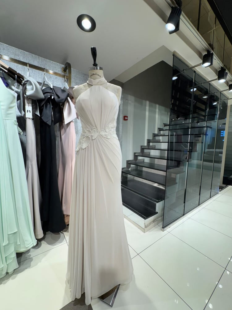 Evening dress M