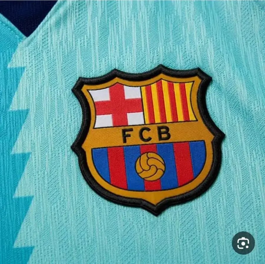 تيشيرت نادي برشلونة فئة اللاعبين 2027
