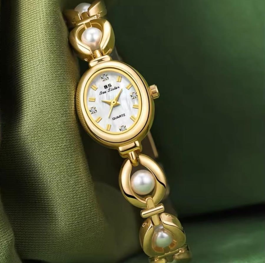 WOMEN WATCH