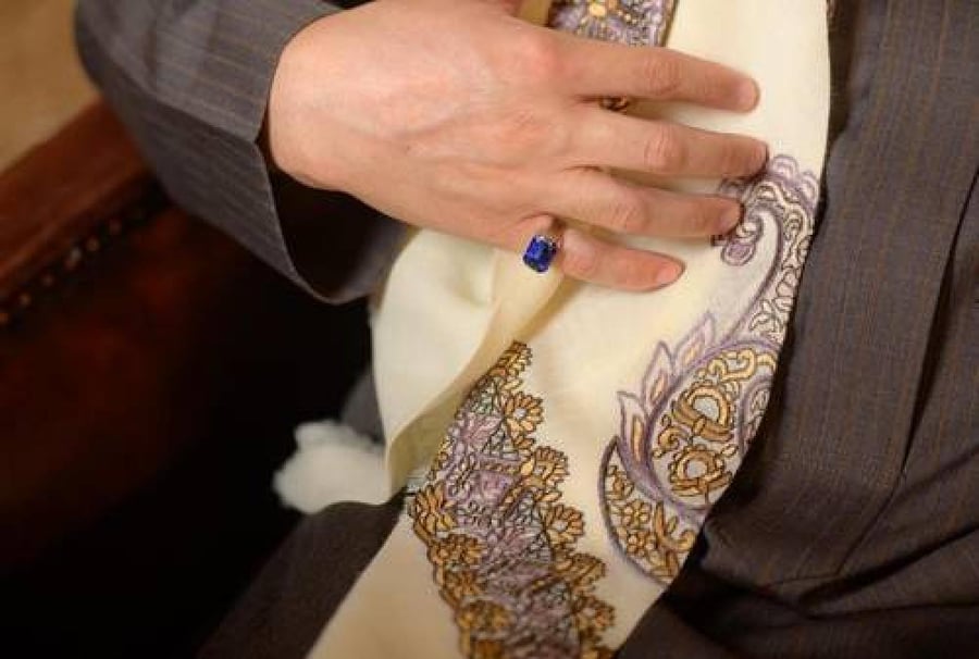 Winter shawl Shiruti 1881 -C1